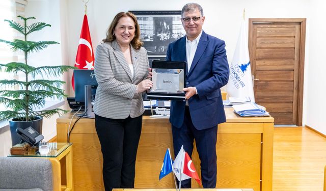 Kosova ve İzmir arasında iş birliği köprüsü: Başkan Tugay'ı ziyaret ettiler