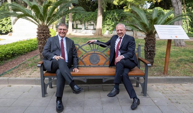 İzmir’de diplomasi trafiği: Almanya, Finlandiya ve Ukrayna heyetlerinden Tugay’a ziyaret