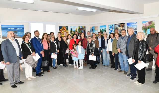 Çiğli'de düzenlendi: Kaklıç Sanat Akademisi sergisine yoğun ilgi