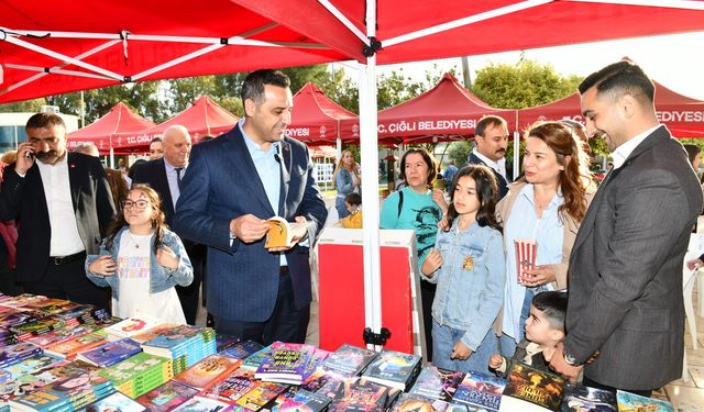 Çiğli'de bir ilk: Kitap Günleri 6 Mayıs'a kadar sürecek!