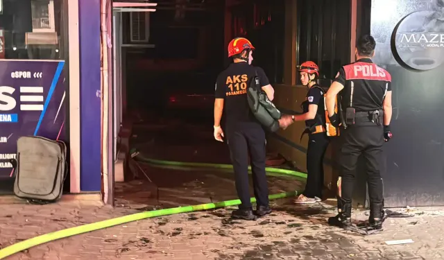 Bornova'da patlama: Yaralılar var, 1 kişinin durumu ağır