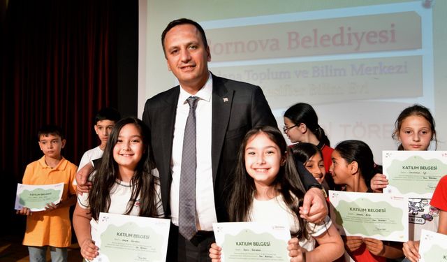 Bornova'da bilim kulüpleri: Dönem tamamlandı, sertifikalar verildi