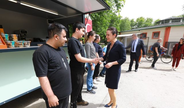 Efes Selçuk'ta engeller aşılıyor: Gençlerin yeni istihdam kaynağı