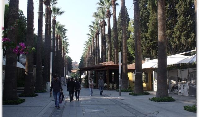 Esnaf eylem yapmıştı: Konak Belediyesi’nden Sevgi Yolu açıklaması