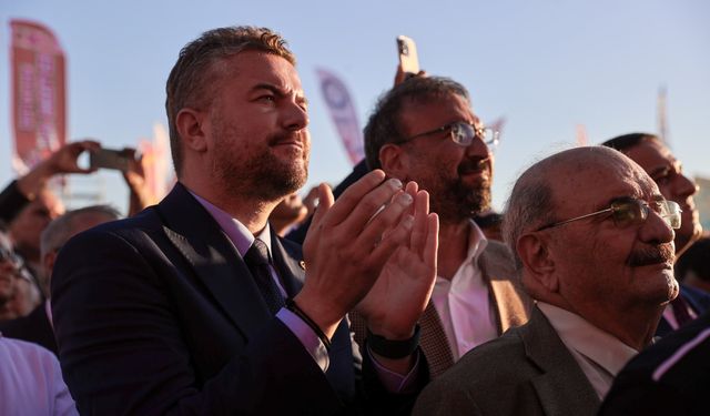 Duman’dan miting yorumu: İzmirli Ekrem İmamoğlu’na sahip çıktı