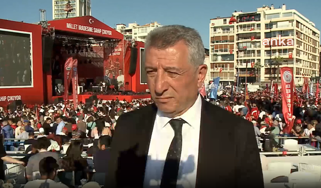 Güzelbahçe Belediye Başkanı Günay: İzmir'de bugün yer yerinden oynuyor