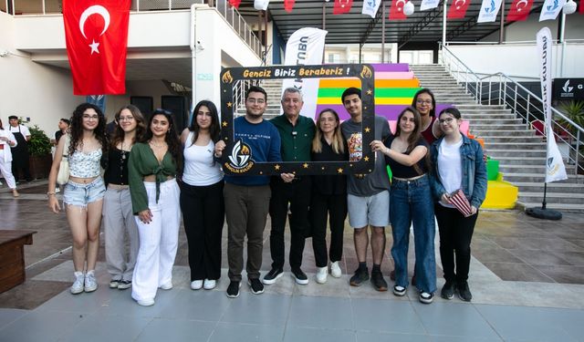 Güzelbahçeli gençler Atatürk’ün izinde birlik mesajı verdi