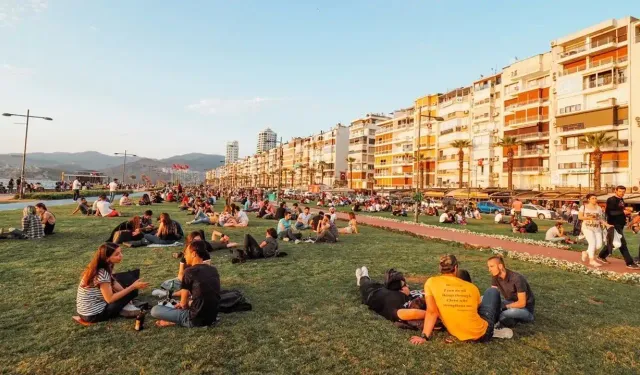 Araştırmalar ortaya koydu: İzmirliler kendini stresli ve kaygılı hissediyor