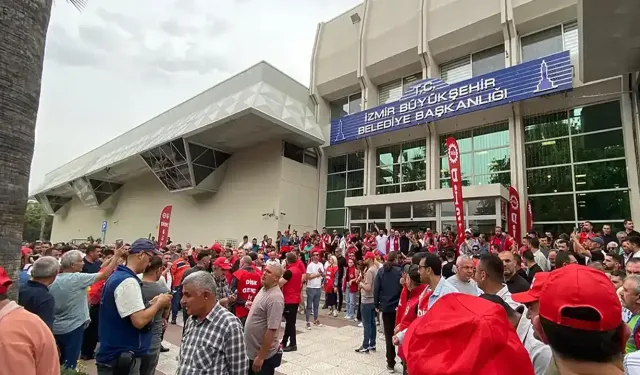 DİSK'ten açıklama: İzmir Büyükşehir'e kilit vurmak gibi bir niyetimiz yok
