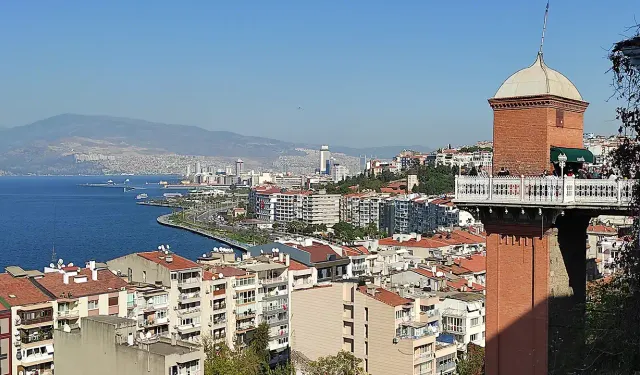 İzmir'de çarpıcı araştırma: Her 5 kişiden 1'i memnun değil