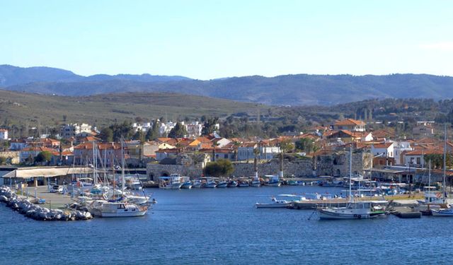 İzmir turizmi alarm veriyor: Tatil sezonu yaklaşırken maliyet ikilemde bıraktı