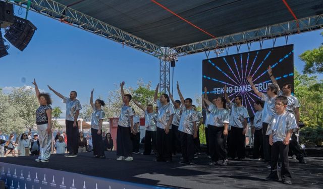 İzmir'de aileler “Çarşamba Eğlencesi”nde buluştu