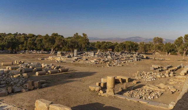 İzmir’de antik kentte zaman yolculuğu: Teos’un 2025 giriş ücretleri