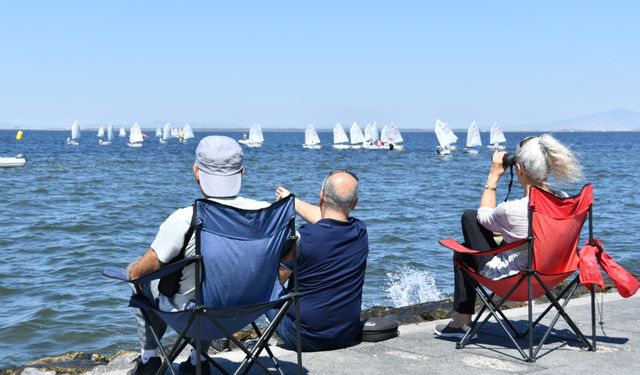 İzmir'de gençler yarışacak: Narlıdere'de dopdolu iki gün