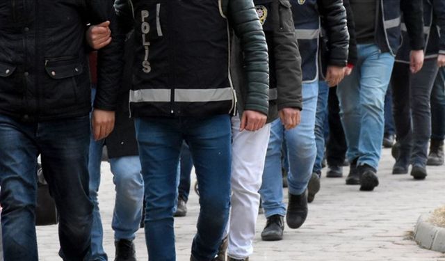 İzmir'de terör operasyonu: 15 kişi gözaltına alındı