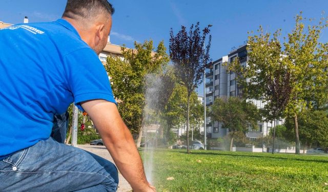 İzmir'de yaz öncesi su seferberliği: Parklarda akıllı sulama dönemi başlıyor