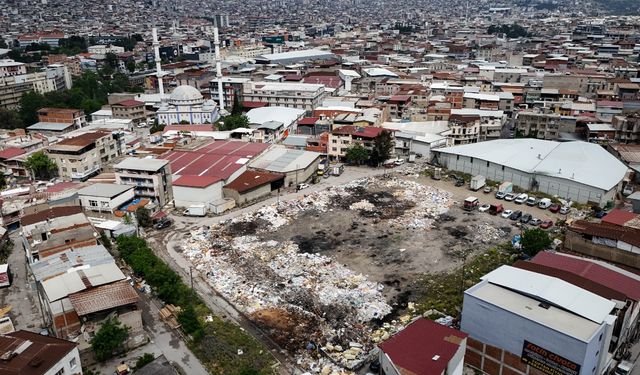 İzmir'e yakışmayan görüntü: 10 gün önce temizlendi ama...