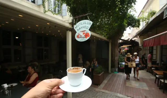 İzmir'in yeni cazibe merkezleri: En çok emekliler ilgi gösteriyor, fiyatları gören soluğu burada alıyor