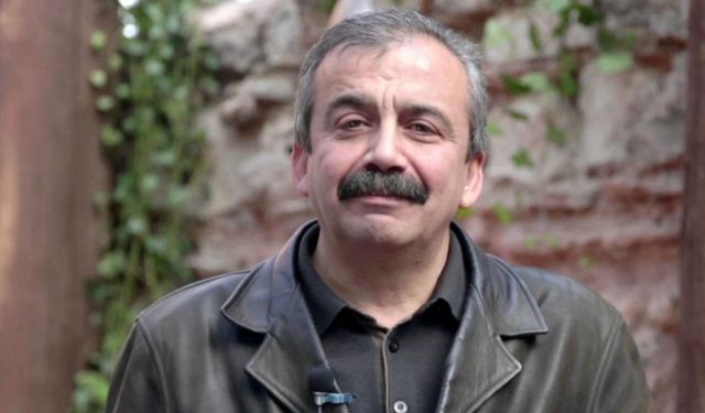 DEM Parti doğruladı: Sırrı Süreyya Önder'in aracında düzenek bulunmuş