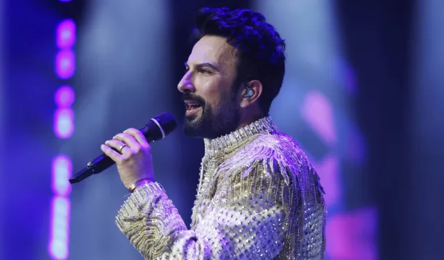 Biletler saniyeler içinde tükendi: Tarkan’dan flaş karar