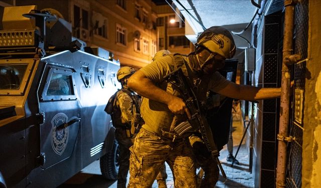 Aralarında İzmir de var: 46 ilde yasa dışı bahis operasyonu