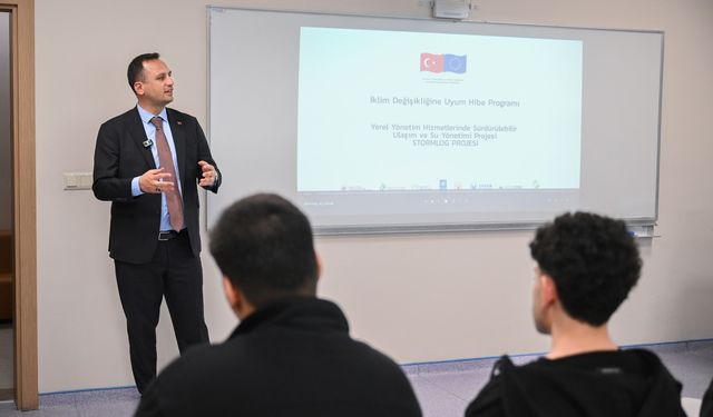 Başkan Eşki mühendis adaylarıyla buluştu: Tecrübelerini gençlere aktardı