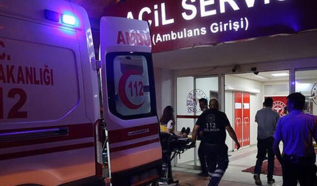 Urla’da denize giren yaşlı adam boğulma tehlikesi geçirdi
