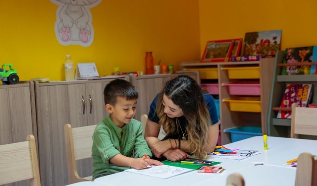 İzmir'de annelere nefes aldıran proje: Saatlik Oyun Evi açıldı