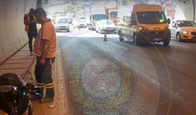 İzmir’de kaza: Bornova istikametinde trafik durma noktasına geldi