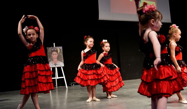 Bornova’da sanat rüzgarı: Yıl sonu dans gösterisi