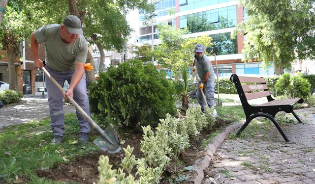 Bornova'da yeşil dönüşüm hamlesi: Parklara yeni sistem geliyor