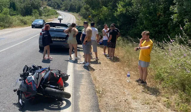 İzmir Foça'da kaza: 2 kişi yaralandı