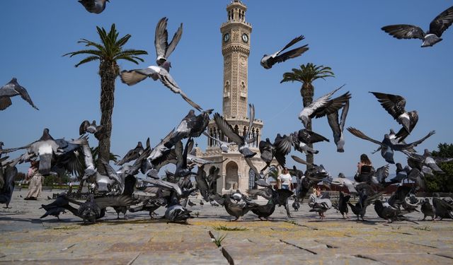 İzmir’de pazar planı yapanlara: İşte güncel hava durumu ve deniz suyu sıcaklıkları