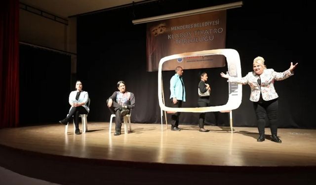 İzmir'de yetişkinlere ücretsiz tiyatro kursu: Kayıtlar 16 Haziran'da başlıyor