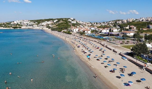 İzmir'in sakin tatil rotası Karaburun’da Mavi Bayraklı 5 plaj: İşte o plajlar