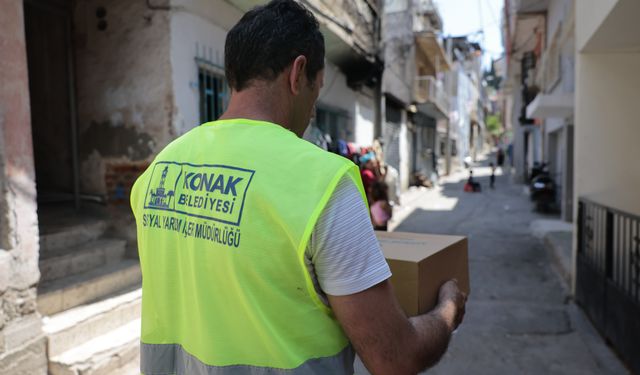Konak’ta bayram sofraları dayanışmayla kuruluyor