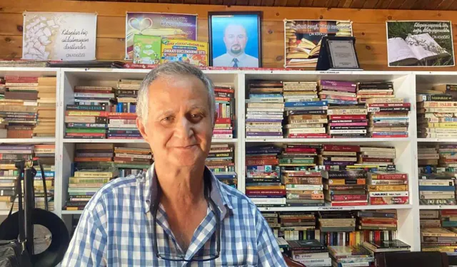 İzmir'de bir baba, kaybettiği oğlunun anısını yaşatmak için 14 tane kütüphane açtı