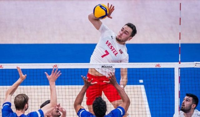 A Milliler üçüncü maçında Polonya'ya yenildi: 3-0