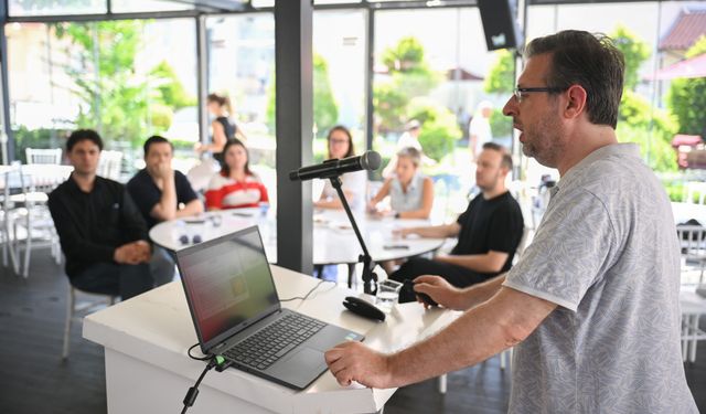 Bornova'da iklim kriziyle mücadele: Eğitim programı yoğun ilgi gördü