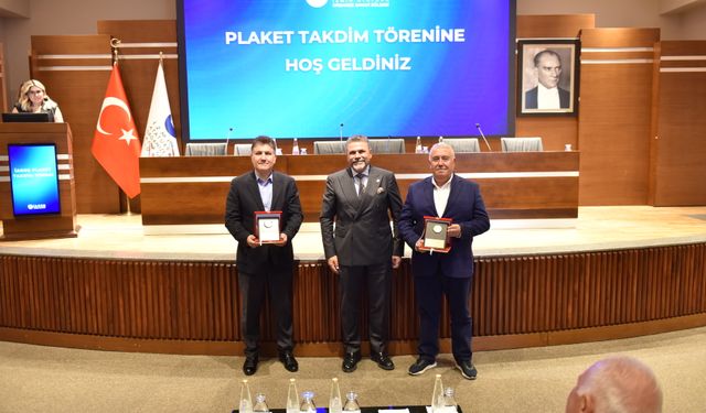 İAOSB'den anlamlı tören: En prestijli listelere adlarını yazdırdılar!