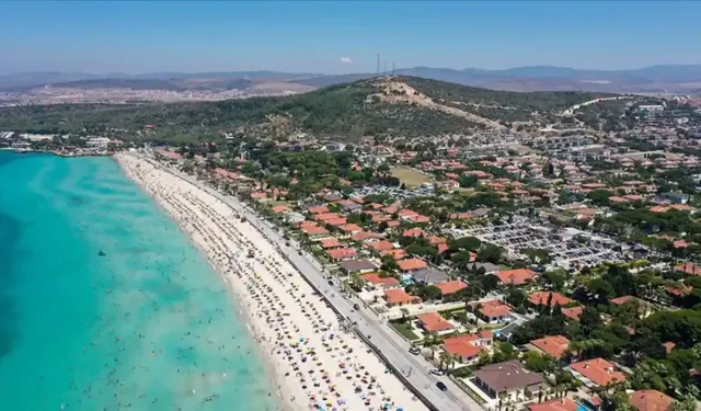 Çeşme'de kurtuluş coşkusu: Fatih Erkoç ve Işın Karaca konser verecek