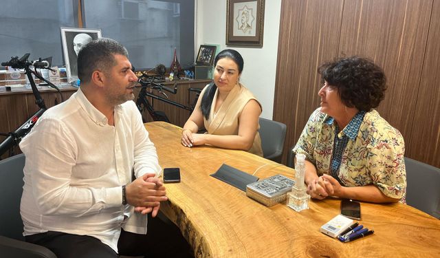 CHP İzmir’den Neptün Soyer’e destek!