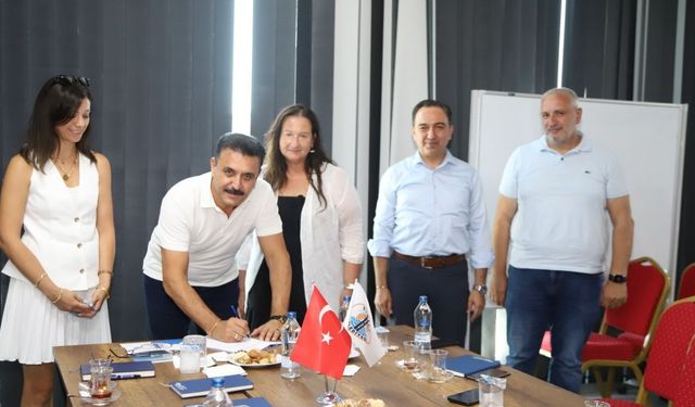 Dikili’de dev GES projesi için imzalar atıldı