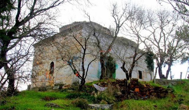 İzmir’in saklı inanç noktası: Sarı Dede Türbesi’ndeki isimsiz mezarlar ne anlatıyor?