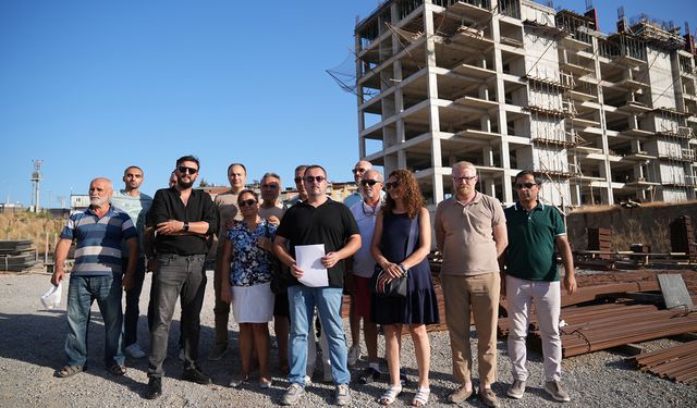 İzmir’de konut mağdurlarından İmamoğlu’na tepki: Adalet mücadeleniz kimin için?