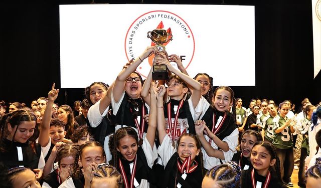 On Dance, İzmir’in gururu olmaya devam ediyor!