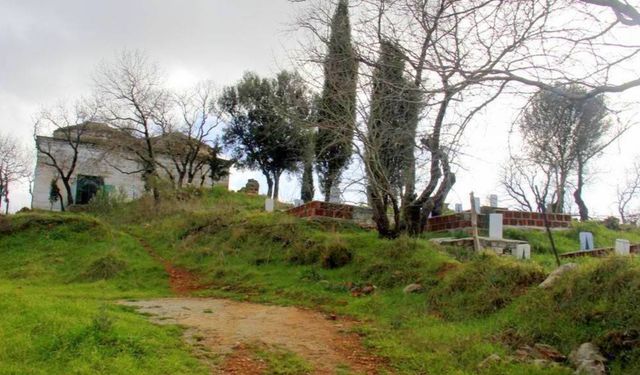 İzmir'deki Tekke Köyü Türbesi nerede? Tekke Köyü Türbesi'ne ESHOT ile nasıl gidilir?