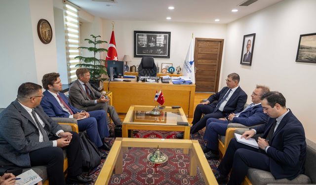 İzmir ve Hollanda arasında iş birliği adımı: Projeler masaya yatırıldı