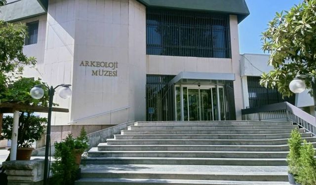İzmir’de taş, bronz ve seramiğin hikâyesi bu müzede can buluyor!