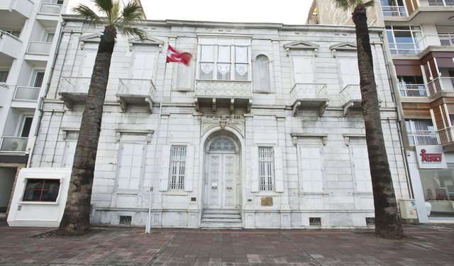 İzmir'in tarihle buluştuğu nokta: Cumhuriyet'in izleriyle dolu bir durak